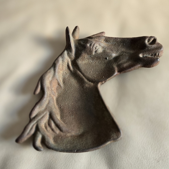 Vintage Cast Iron Horse Head Dish Ashtray Heavy Decor Western - Picture 2 of 7